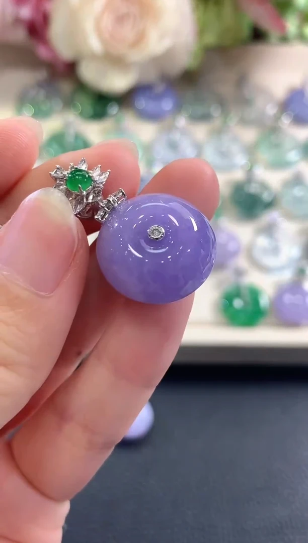 吊坠(不含链)18K金镶嵌翡翠b68 紫货有色差