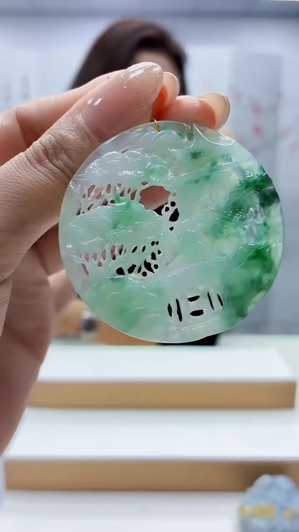 未镶嵌定制翡翠4829MM-毛货挂件114