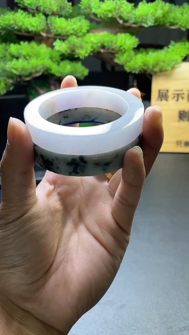 未镶嵌手镯定制翡翠发一件