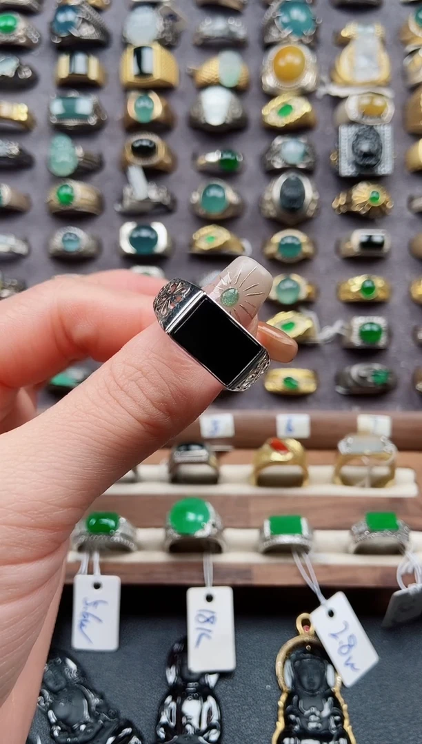 未镶嵌戒指翡翠冬*天然翡翠男戒