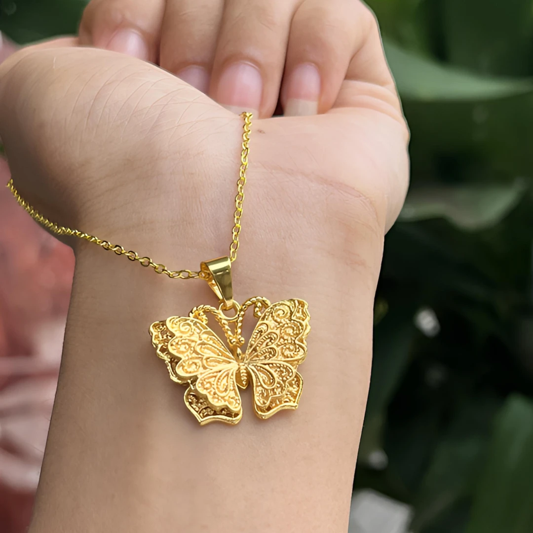 834精工蝴蝶吊坠