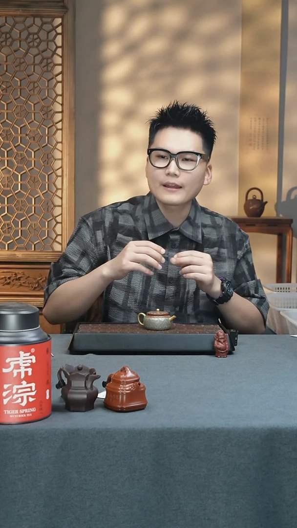 茶壶紫砂五堂 剑流德钟（大亨） +生莲居僧帽