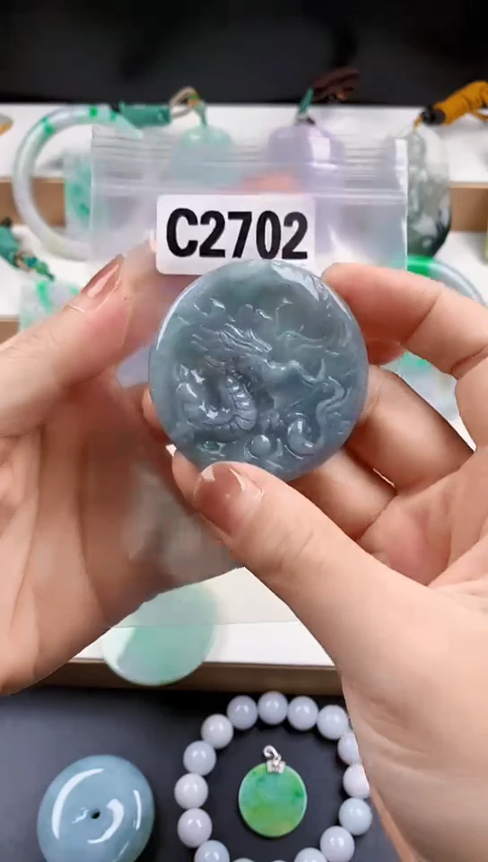 颈饰未镶嵌翡翠天然翡翠吊坠挂件