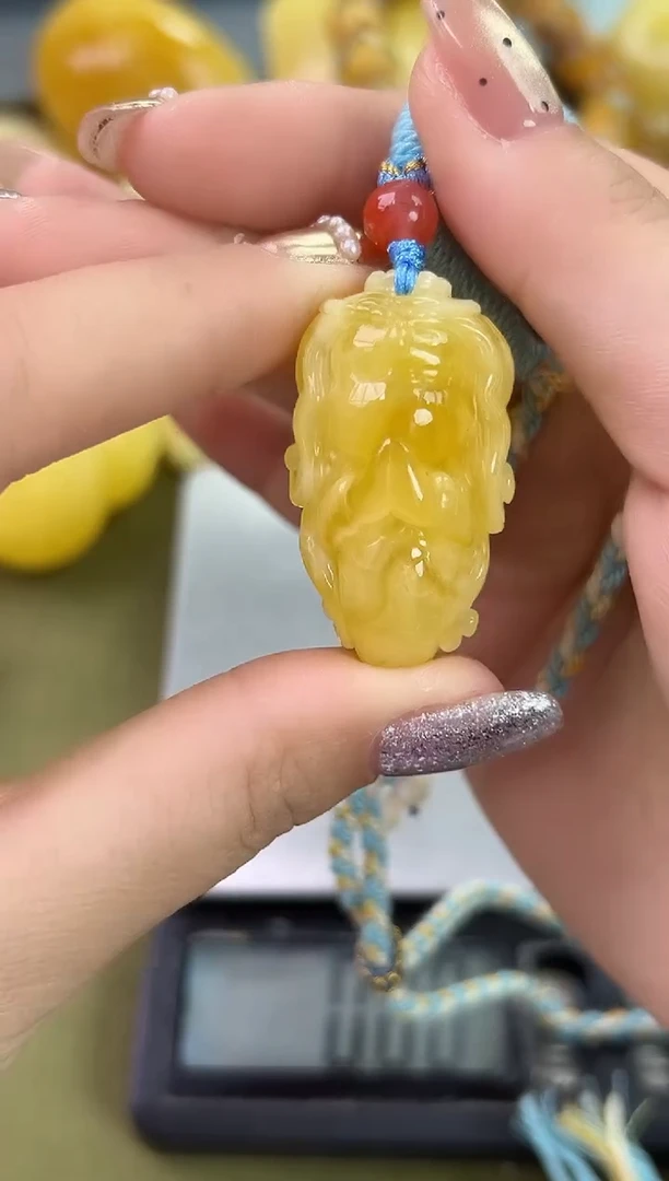 裸石琥珀未镶嵌天然琥珀蜜蜡吊坠