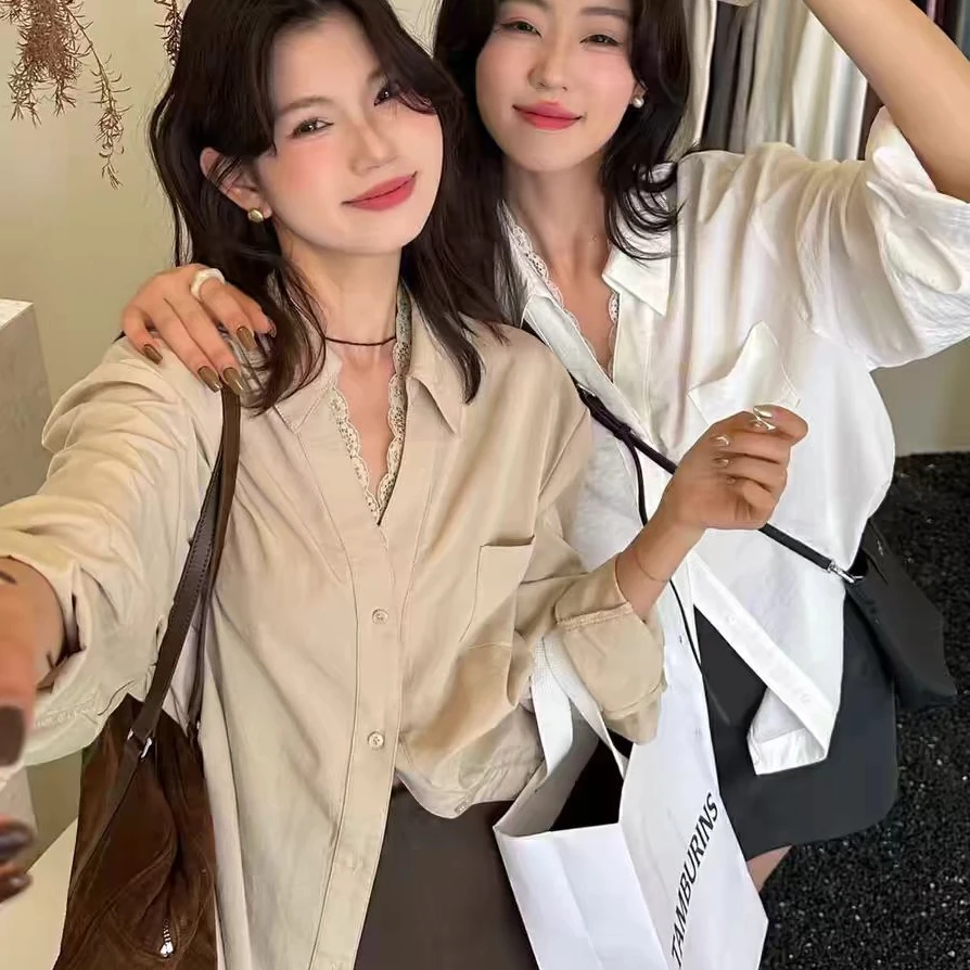 2025秋季新款甜美蕾丝拼接长袖衬衫女宽松休闲百搭外套女