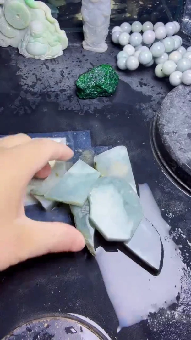 未镶嵌挂件翡翠天然翡翠087