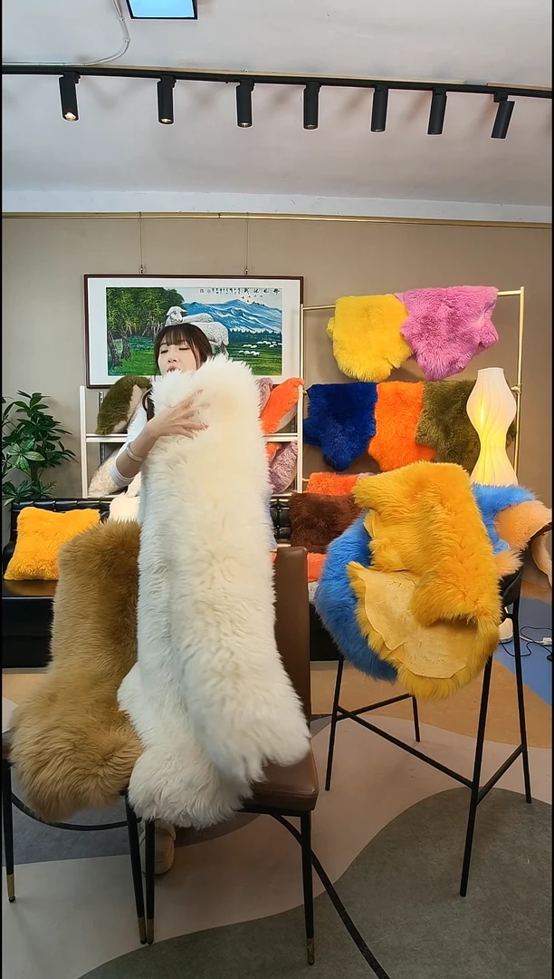 羊毛邢风沐绒纯羊毛皮沙发垫（白色50cm*100cm）