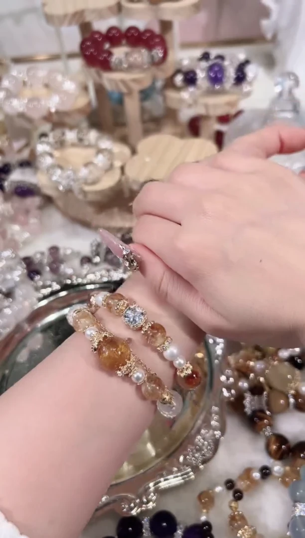 【闪购商品】水晶手链未镶嵌天然水晶默认微瑕 多样性发货发其一