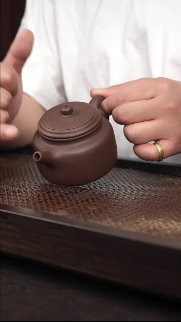 茶壶紫砂紫泥炮嘴德中