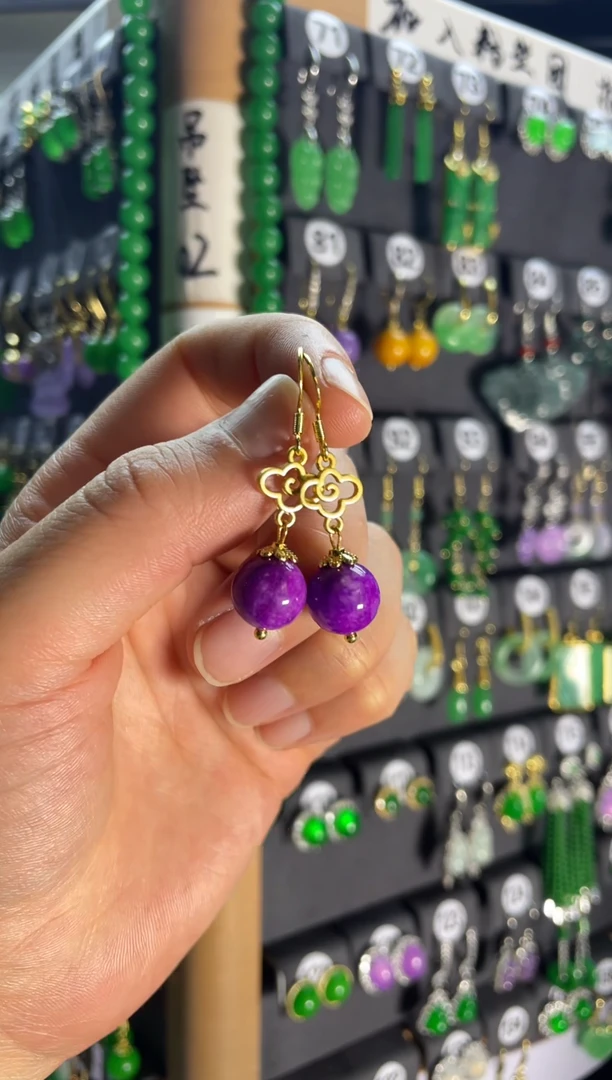 【闪购商品】翡翠耳饰银S925镶嵌929....