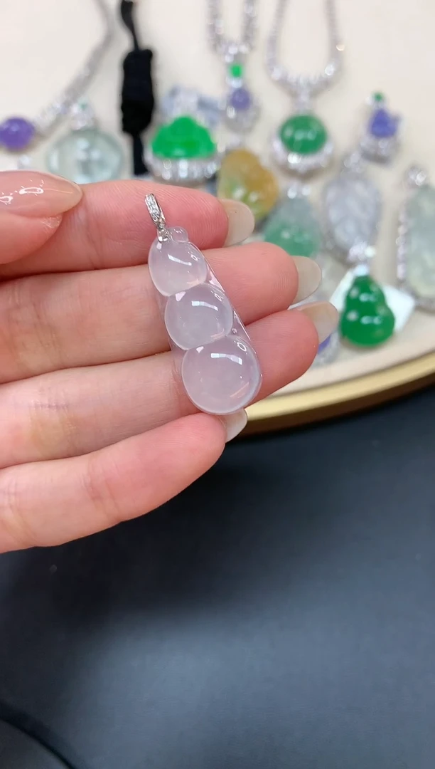 【闪购商品】翡翠吊坠(不含链)18K金镶嵌A50|1980