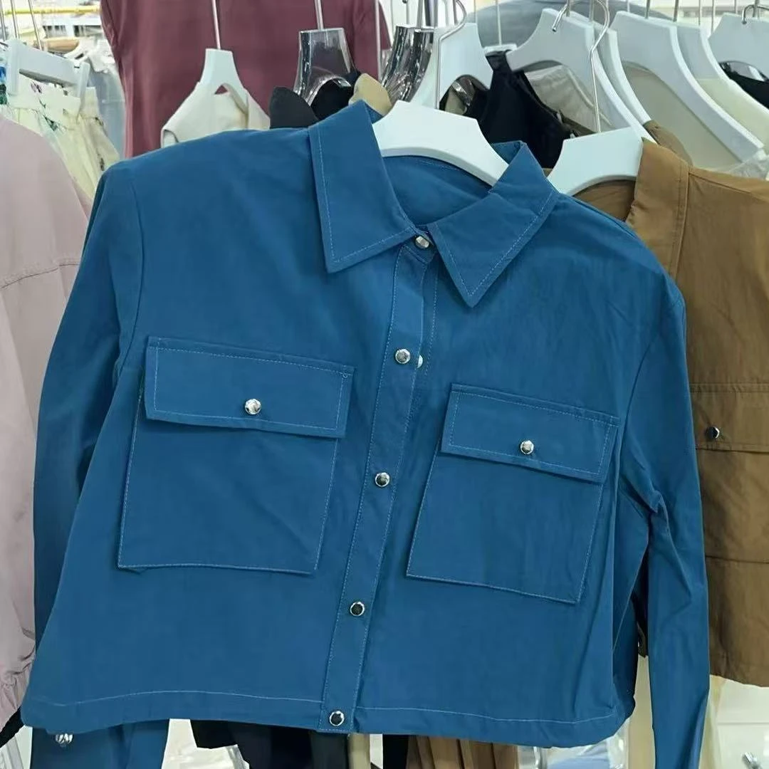 休闲翻领透气短款工装夹克外套