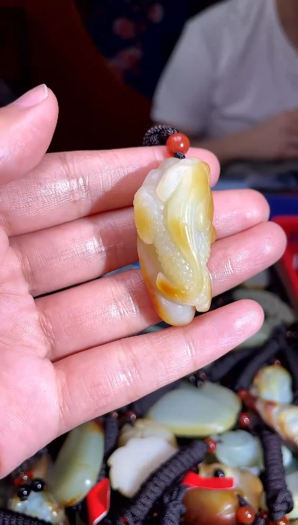 和田玉未镶嵌挂件1