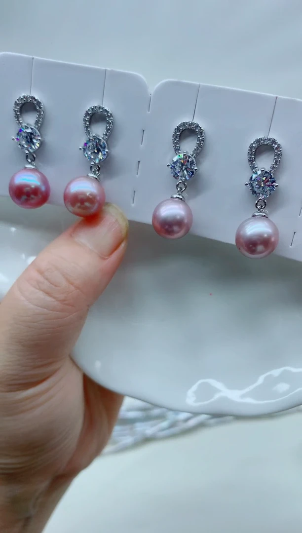 未镶嵌淡水珍珠耳饰淡水珍珠耳饰多样性发其一