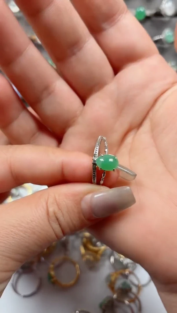 银S925镶嵌戒指翡翠.