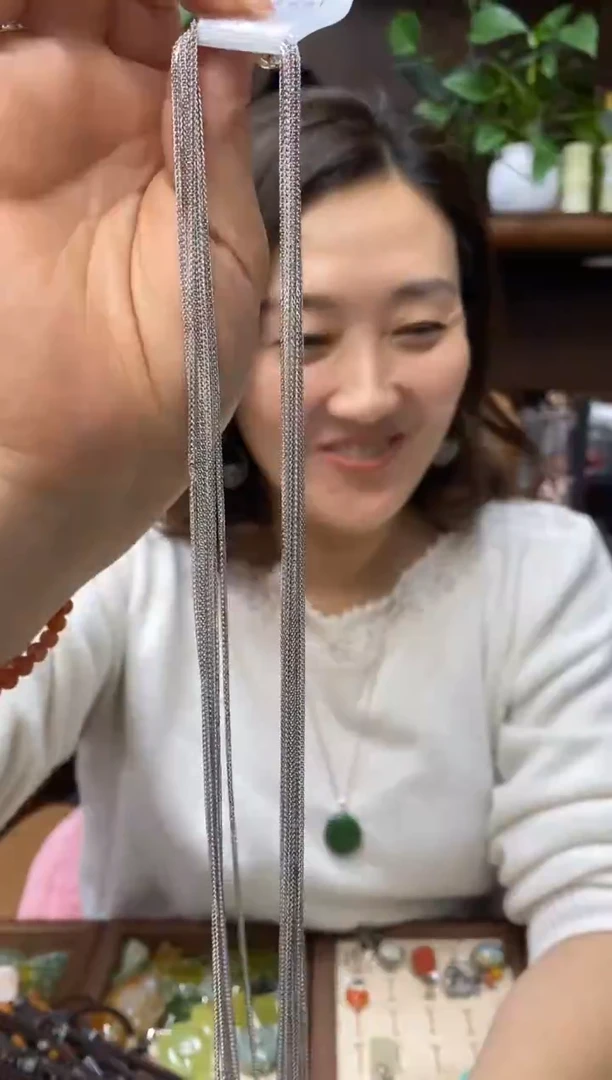 2925银大*妮60长度银链条