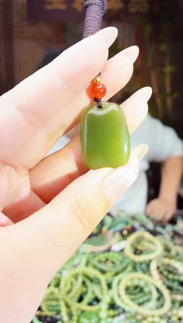 颈饰未镶嵌和田玉多样性发货拍一发一