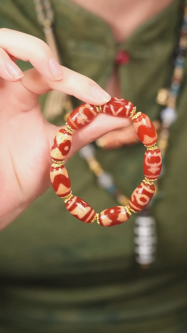 玛瑙/玉髓（覆膜）颈饰未镶嵌传世珠宝-多样性发其一