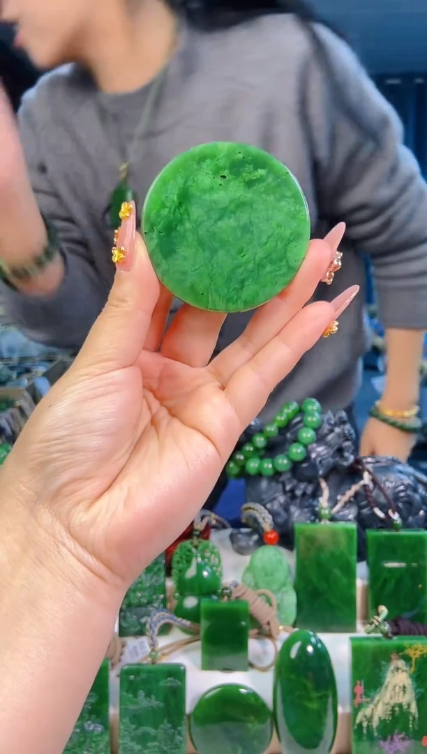 【闪购商品】和田玉挂件未镶嵌1