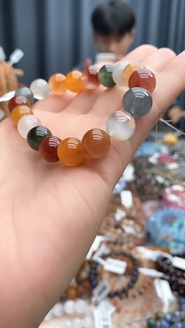 水晶手链未镶嵌彩兔毛