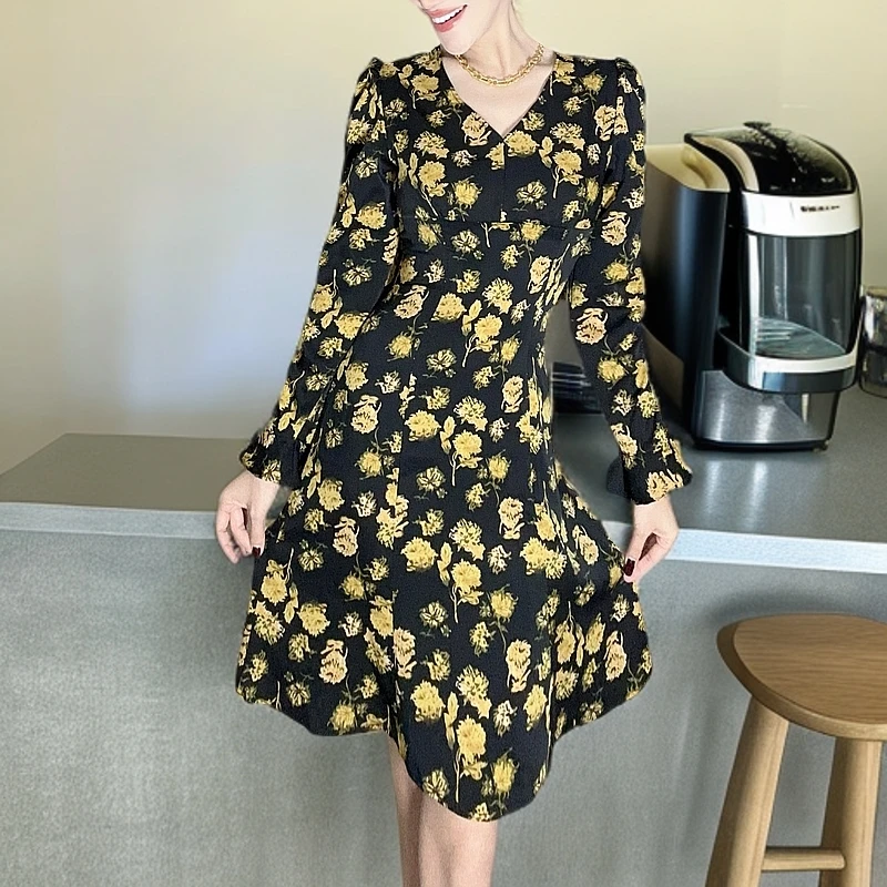 【Fiona原创】黄色花花连衣裙短款可爱甜美减龄显瘦法式碎花连衣裙