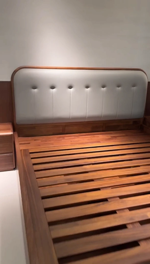 （大利实木）轻奢现代床