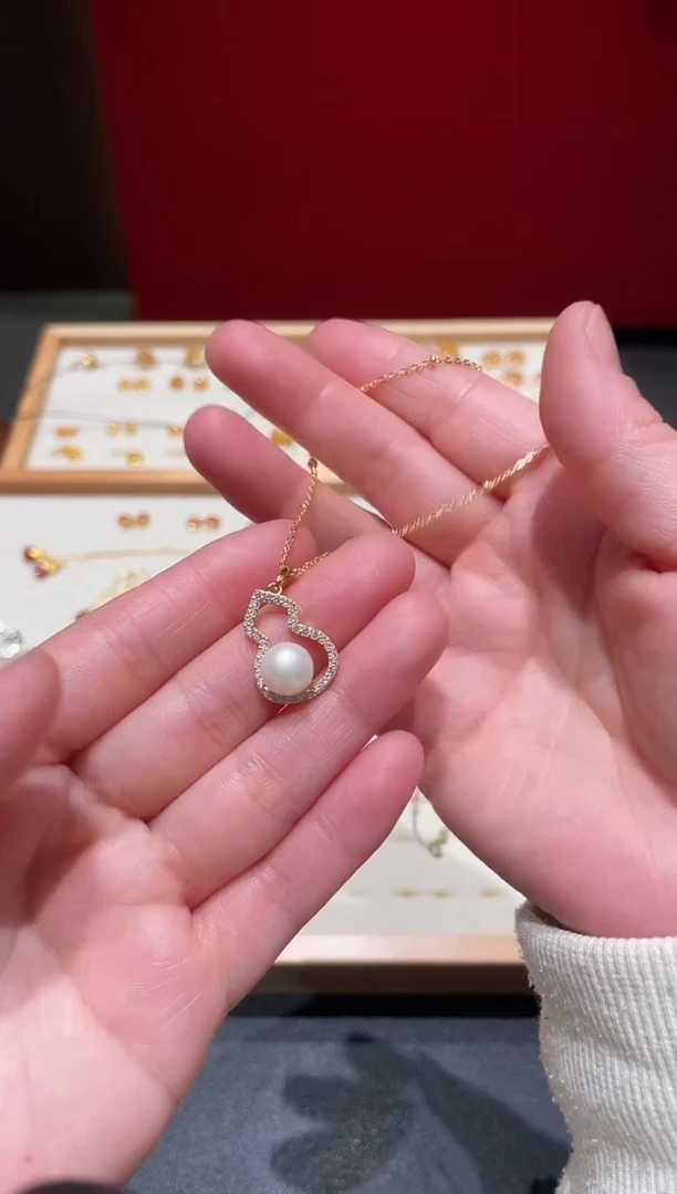 颈饰银S925镀金镶嵌淡水珍珠葫芦吊坠