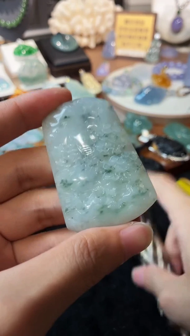 未镶嵌定制翡翠林*美4083毛货不退不换