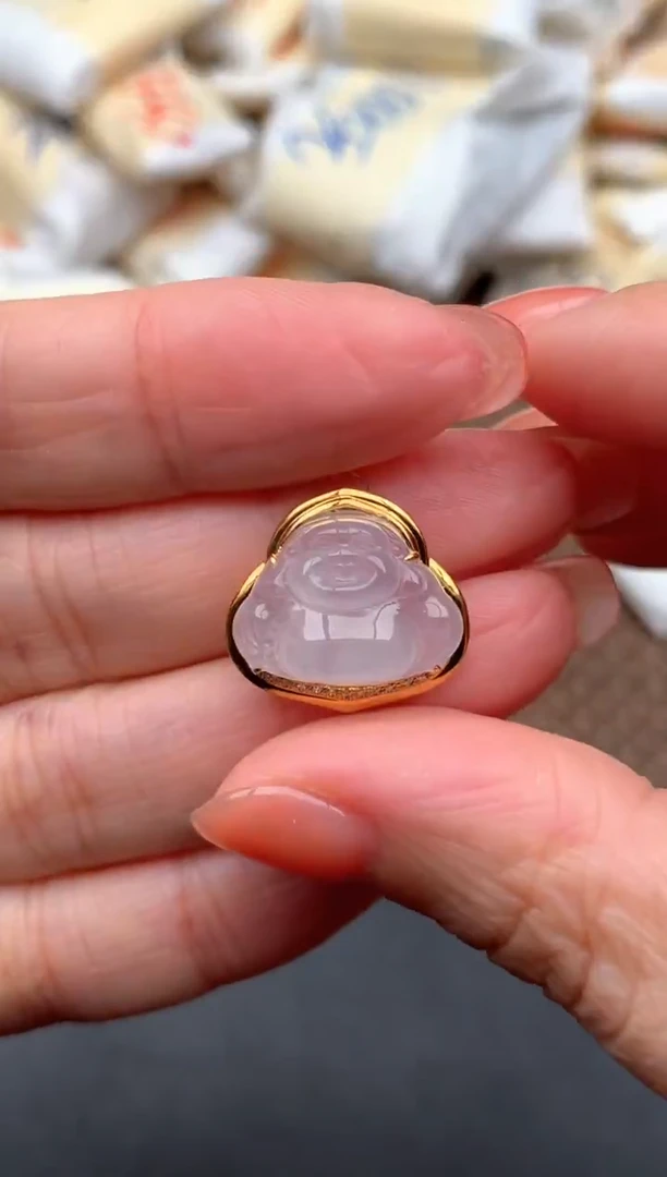 18K金镶嵌挂件翡翠1