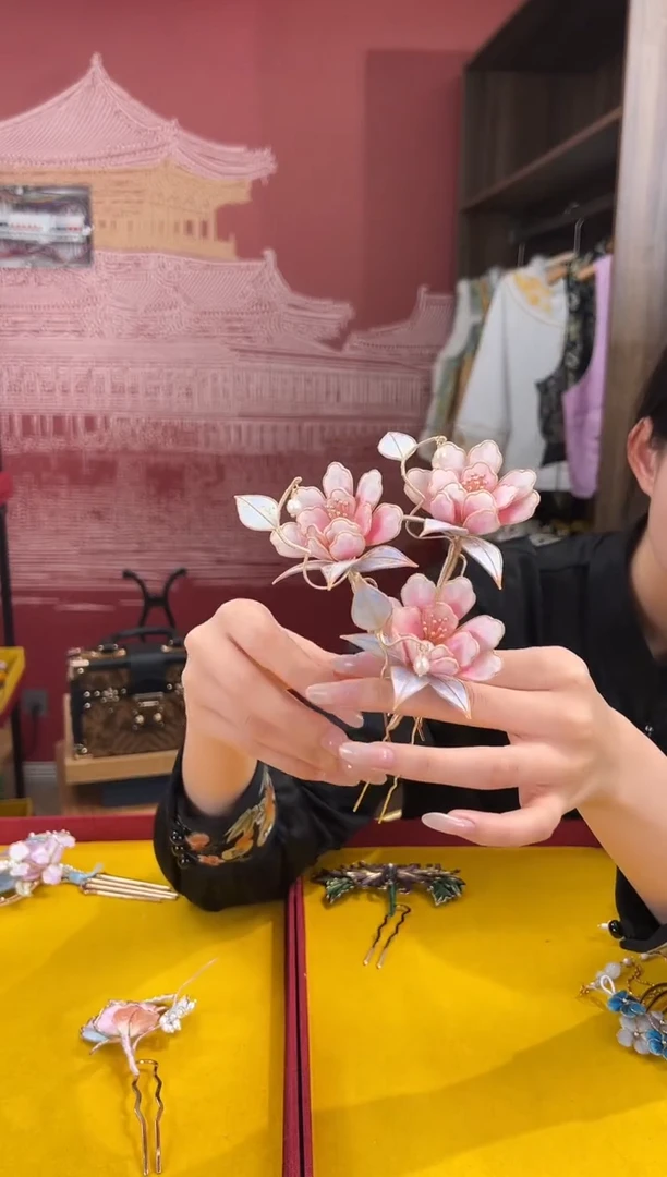 【闪购商品】刺绣非遗绒花（发饰）