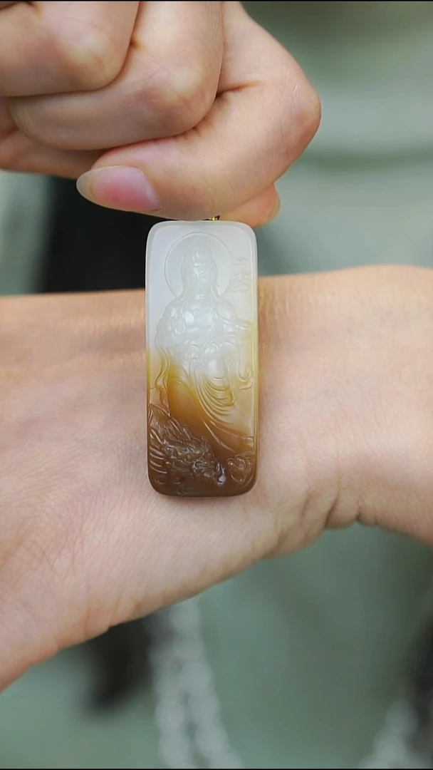 吊坠(不含链)未镶嵌和田玉和田玉吊坠
