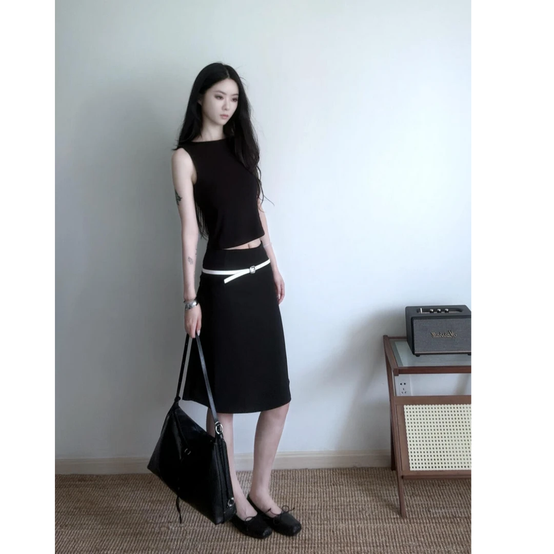 2025夏季新款短款辣妹时尚打底高领无袖上衣搭高腰显瘦半身裙套装