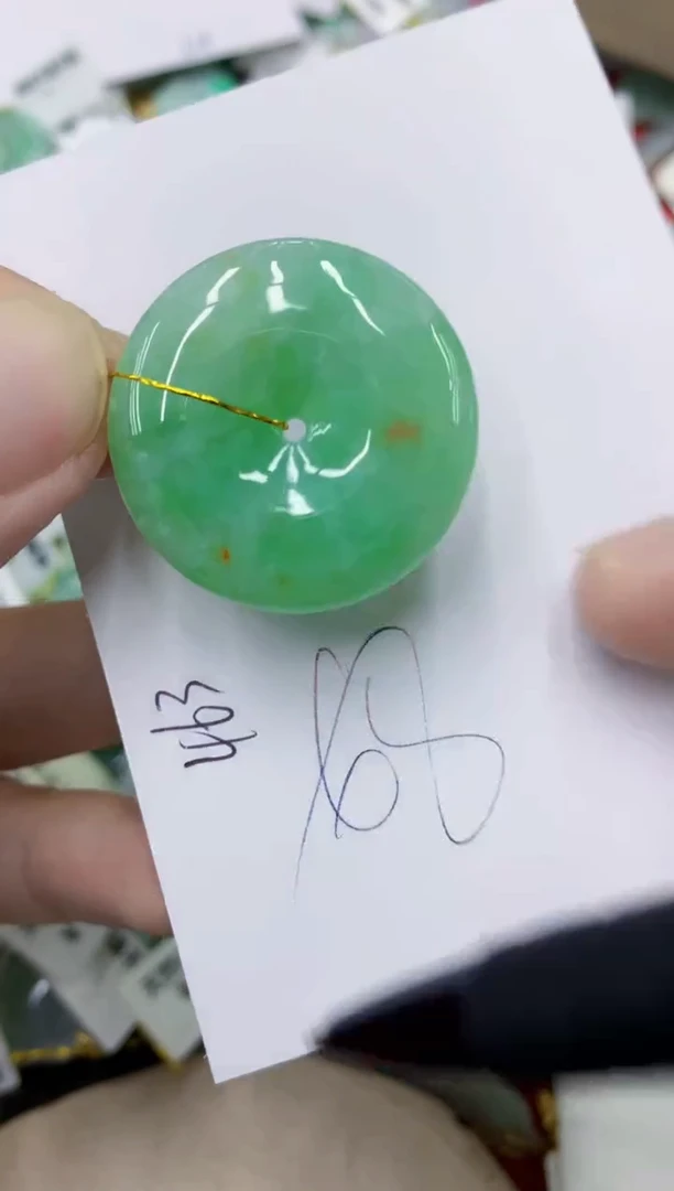翡翠未镶嵌颈饰11111111111