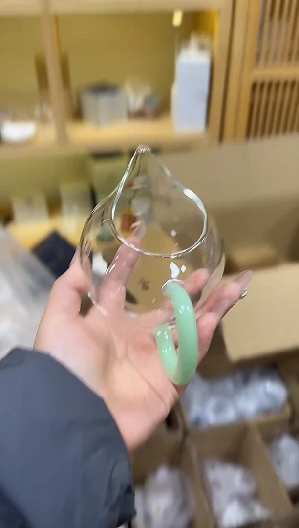 绿玉畅然公道杯