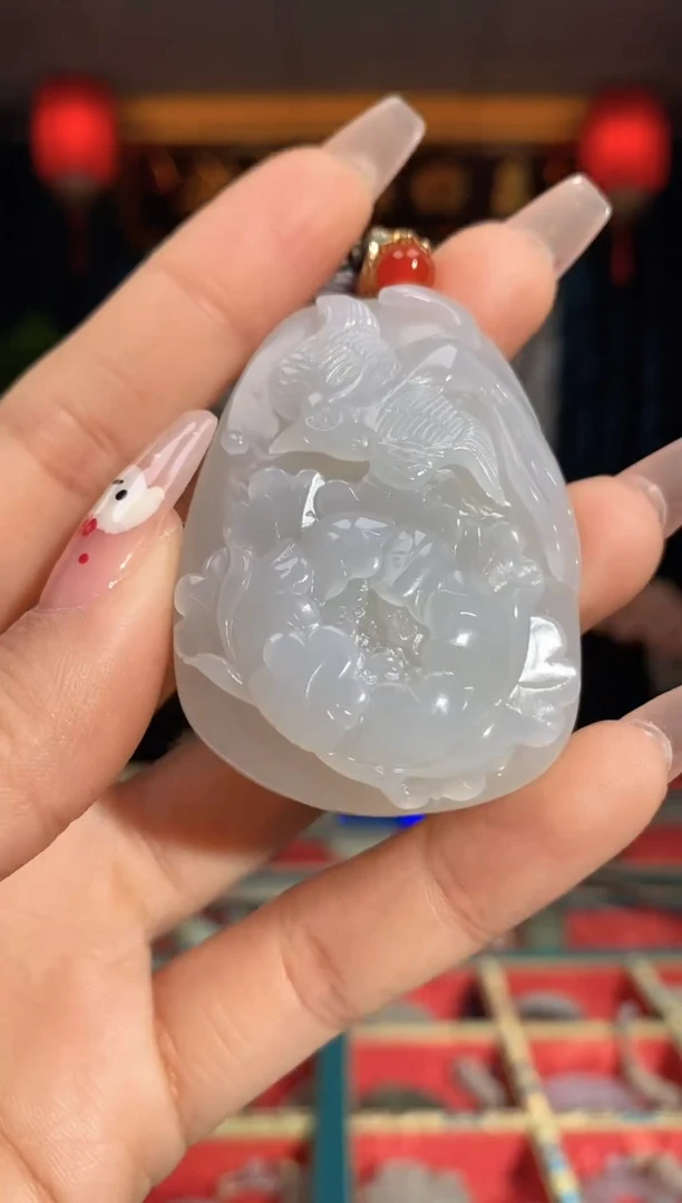 【闪购商品】和田玉颈饰未镶嵌花鸟牌