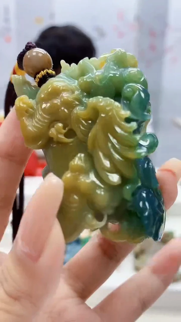 定制翡翠未镶嵌5060xx-毛货挂件137