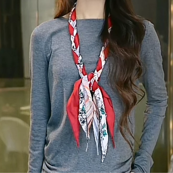 哥弟新款麻花造型丝巾1800036