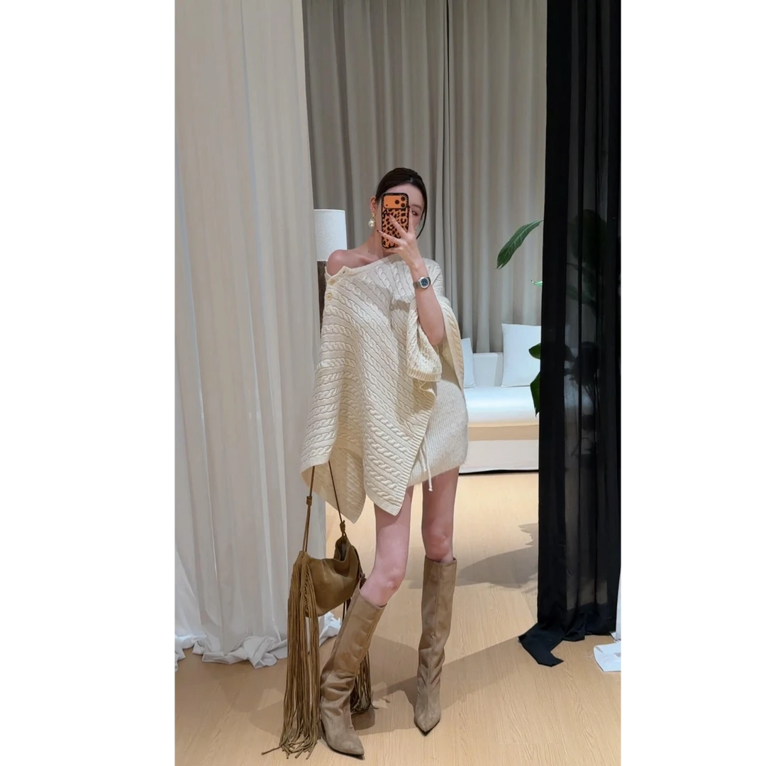 2025秋冬新款女神范御姐风斜领披肩式斗篷上衣搭高腰针织半身裙女