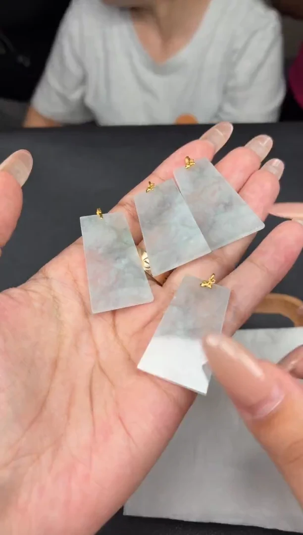 未镶嵌定制翡翠10-6HDJT0202246多样性发其一