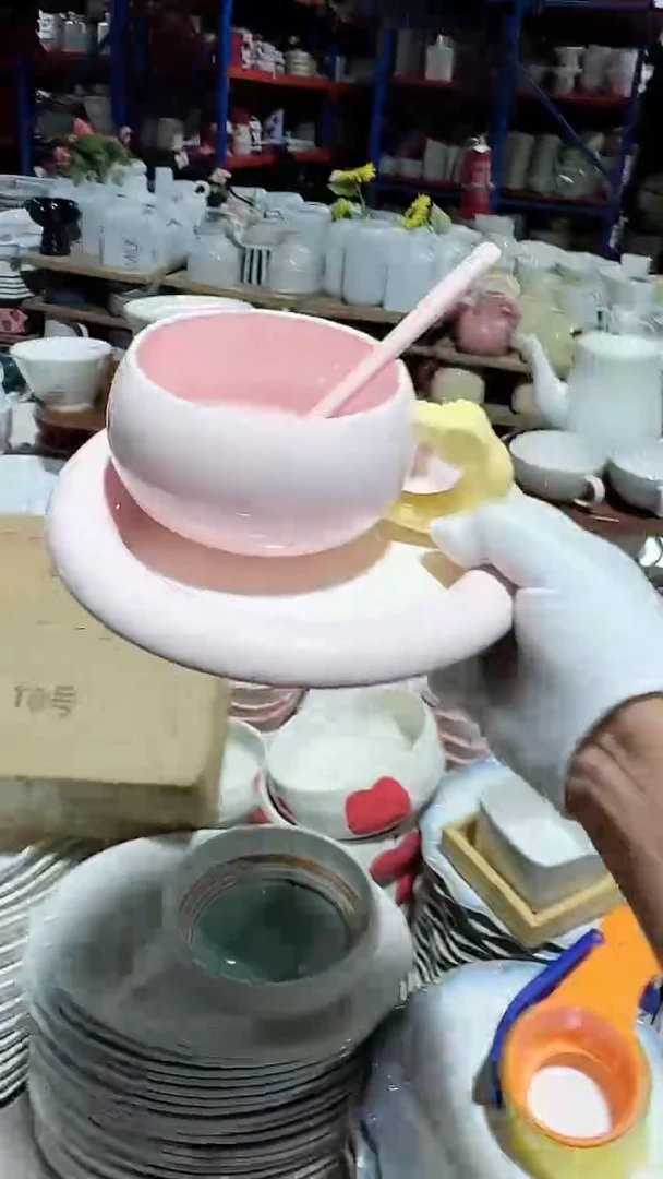 碗粉色3件套微瑕 凑满20元包邮