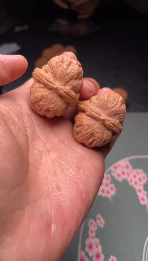 把件文玩核桃a149  元宝40尺