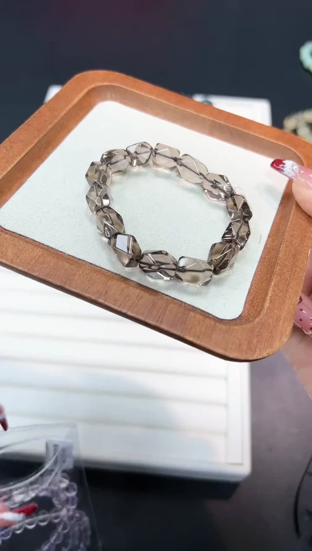 【闪购商品】水晶手串未镶嵌62p多样性发其一/1条默认微瑕