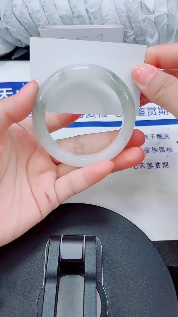 未镶嵌手镯石英质玉144-53/54