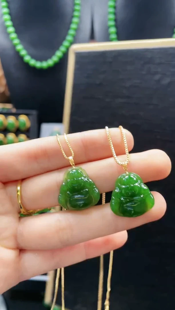 【闪购商品】和田玉吊坠18K金镶嵌多样性发一