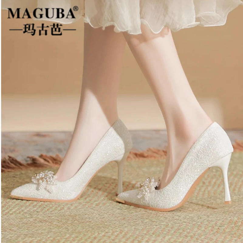 MAGUBA/玛古芭法式蕾丝主婚纱高跟鞋珍珠百搭气质尖头细跟绝美