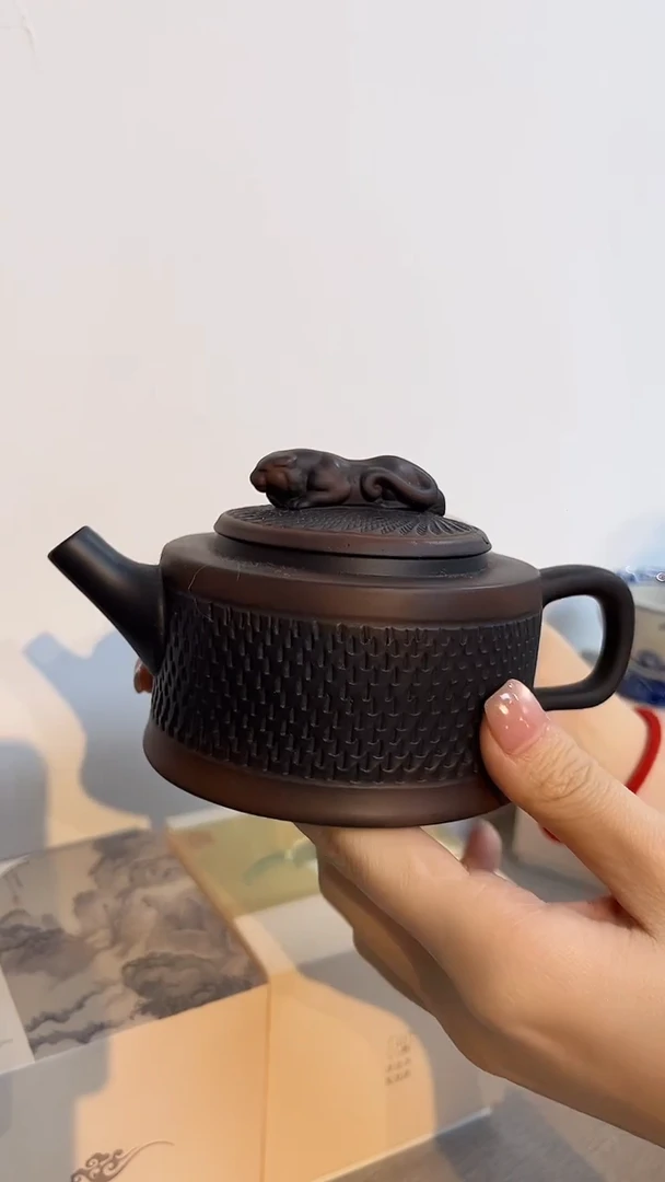 景德镇高温瓷紫陶壶