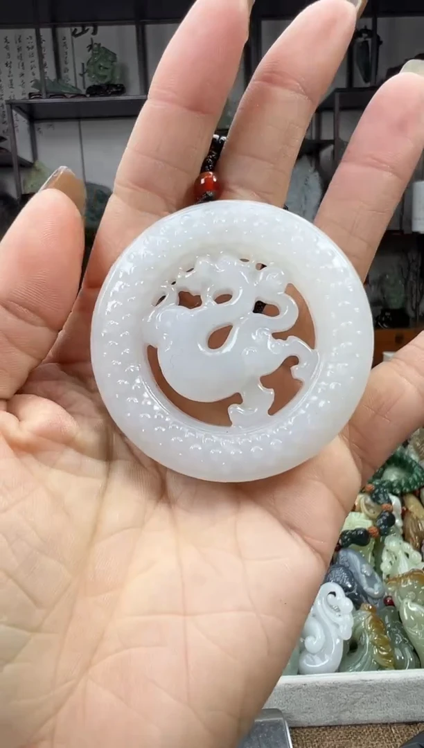 未镶嵌和田玉把件1