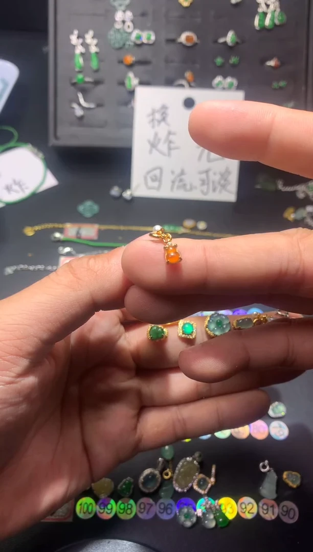 吊坠(不含链)未镶嵌翡翠珊*1