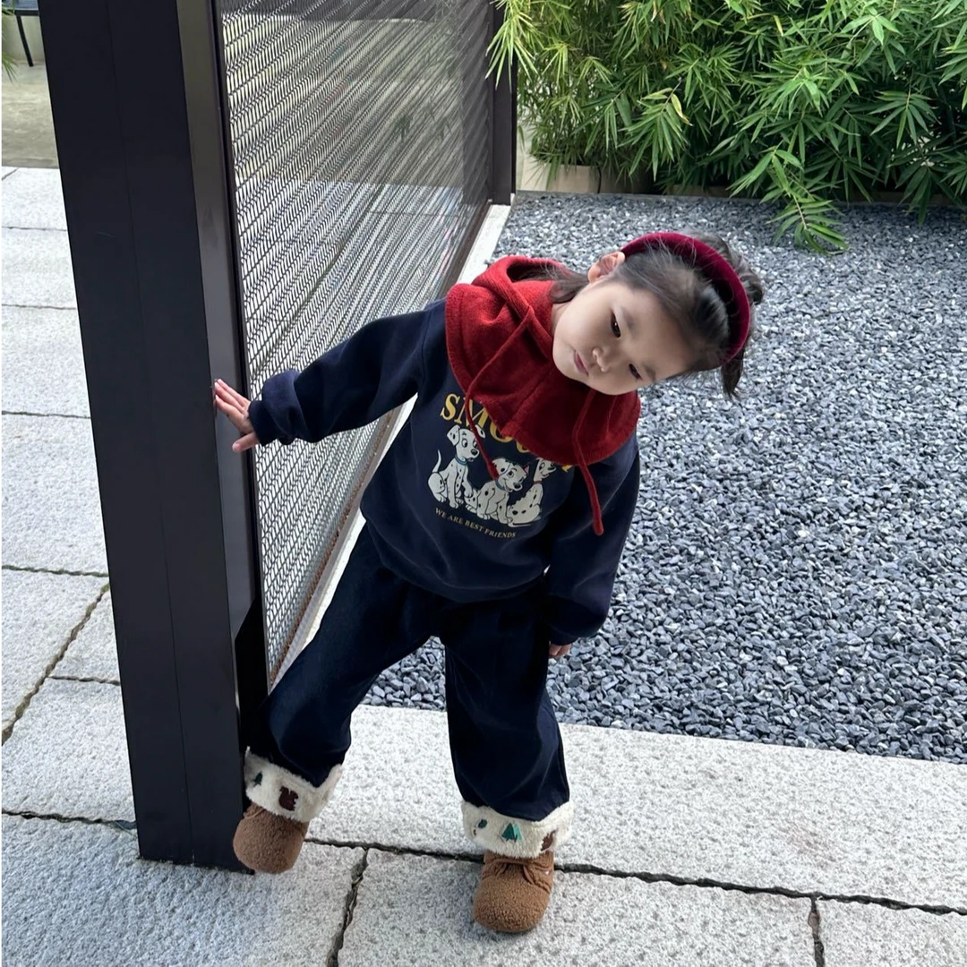 壹妈童装女童时髦加绒套装秋冬新款洋气儿童藏蓝色小狗卫衣牛仔裤
