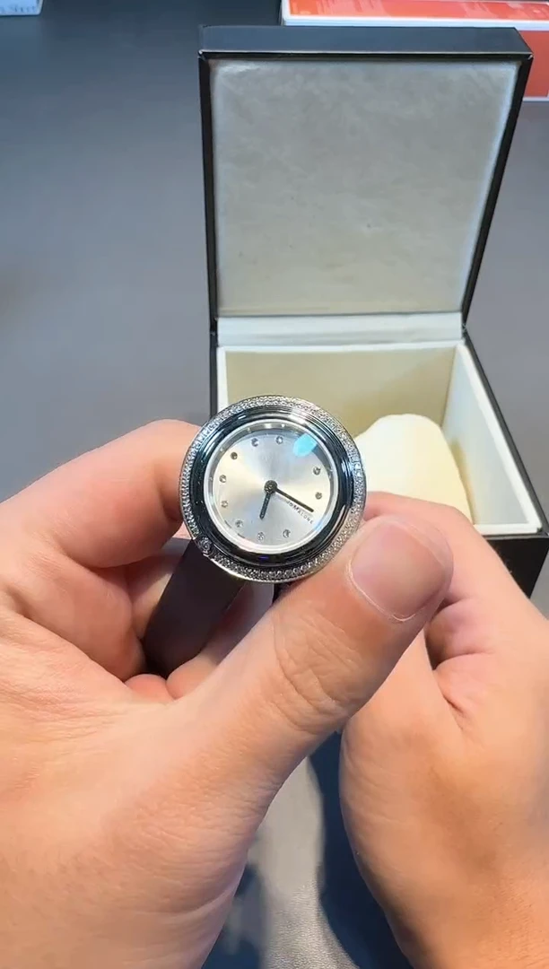 【闪购商品】瓷片新号开播啦全场福利保正保真